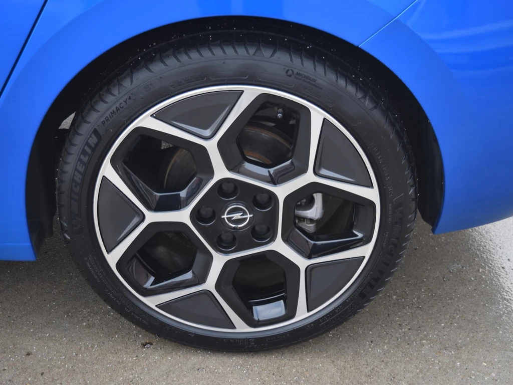 Opel Astra – foto 23