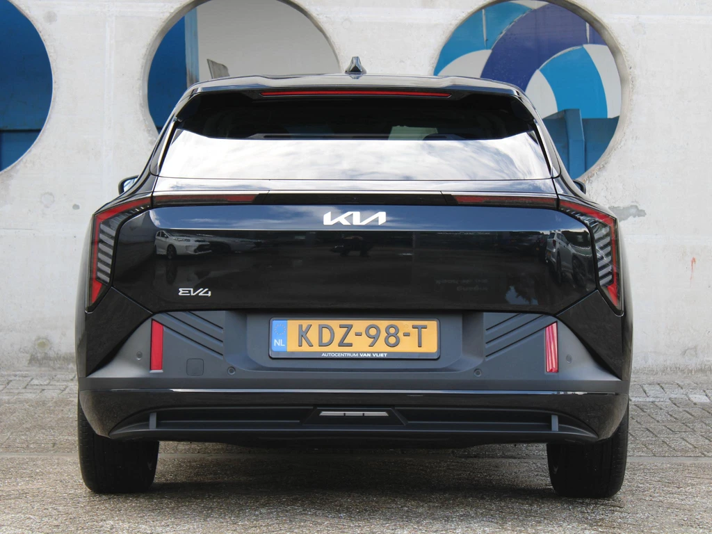 Kia EV4 – foto 3