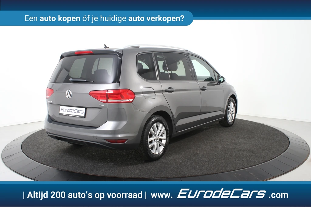 Volkswagen Touran – foto 8