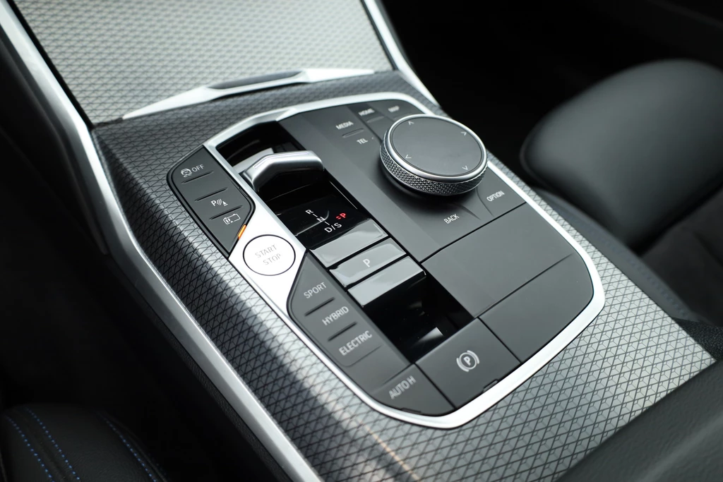 BMW 3 Serie – foto 11