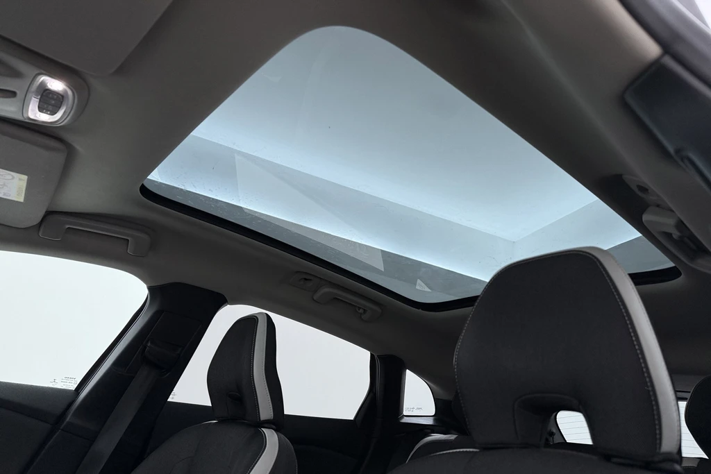 Volvo V40 – foto 15