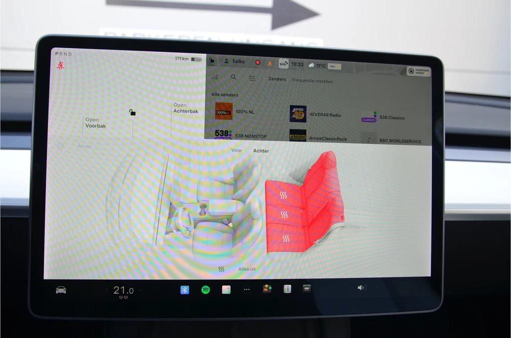 Tesla Model Y – foto 18