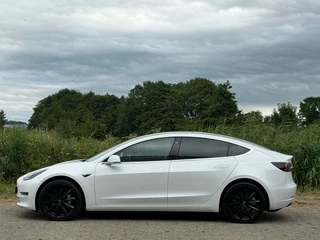 Tesla Model 3 – thumbnail 4