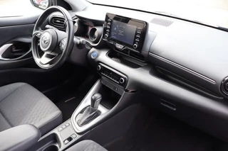 Toyota Yaris – thumbnail 9