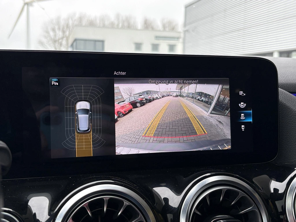 Mercedes-Benz EQA – foto 35