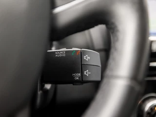 Renault Clio – thumbnail 24