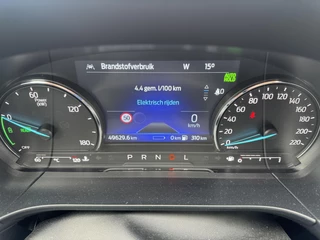 Ford Kuga – thumbnail 26