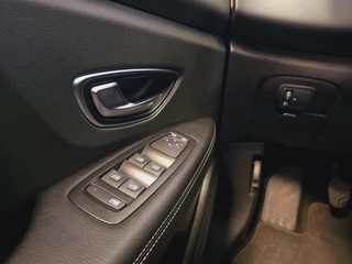 Renault Grand Scénic – thumbnail 16