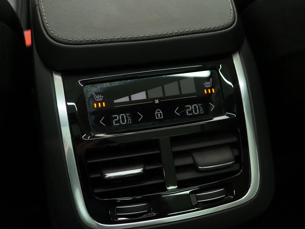 Volvo XC90 – foto 38