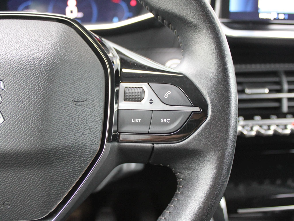 Peugeot 208 – foto 19
