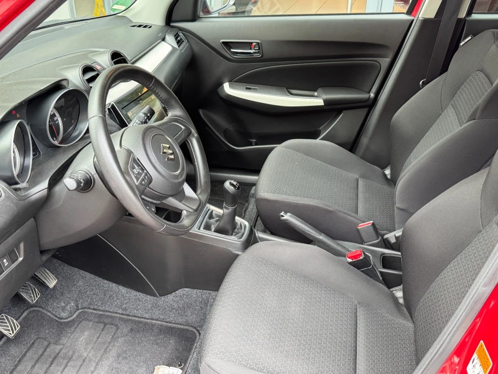 Suzuki Swift – foto 18