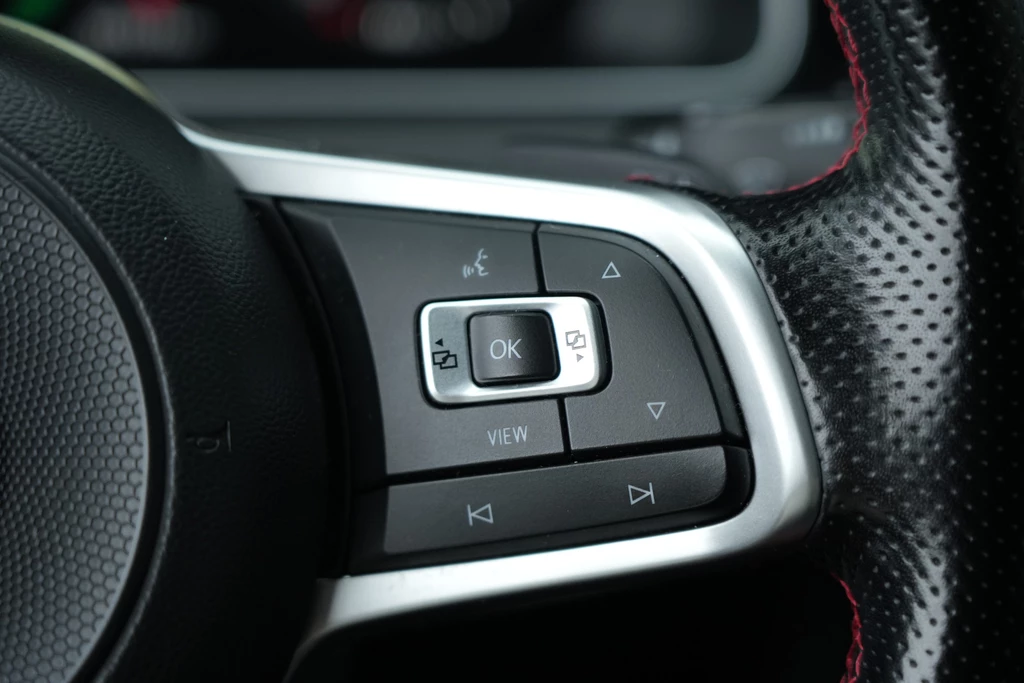 Volkswagen Golf – foto 23