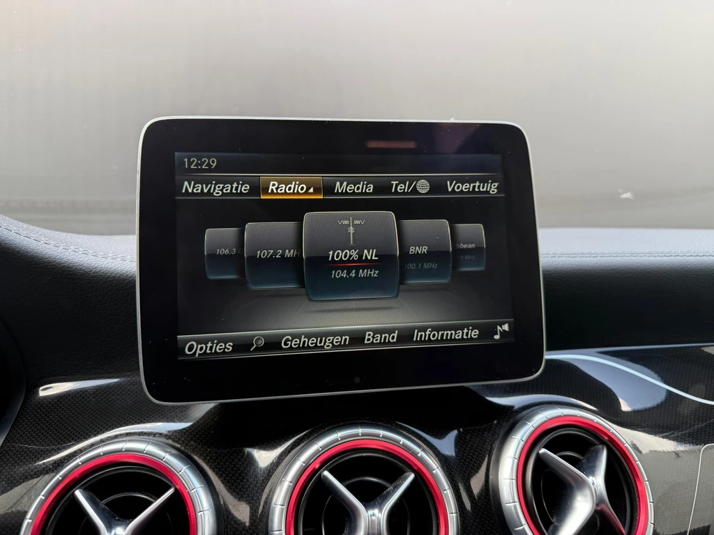 Mercedes-Benz CLA – foto 58