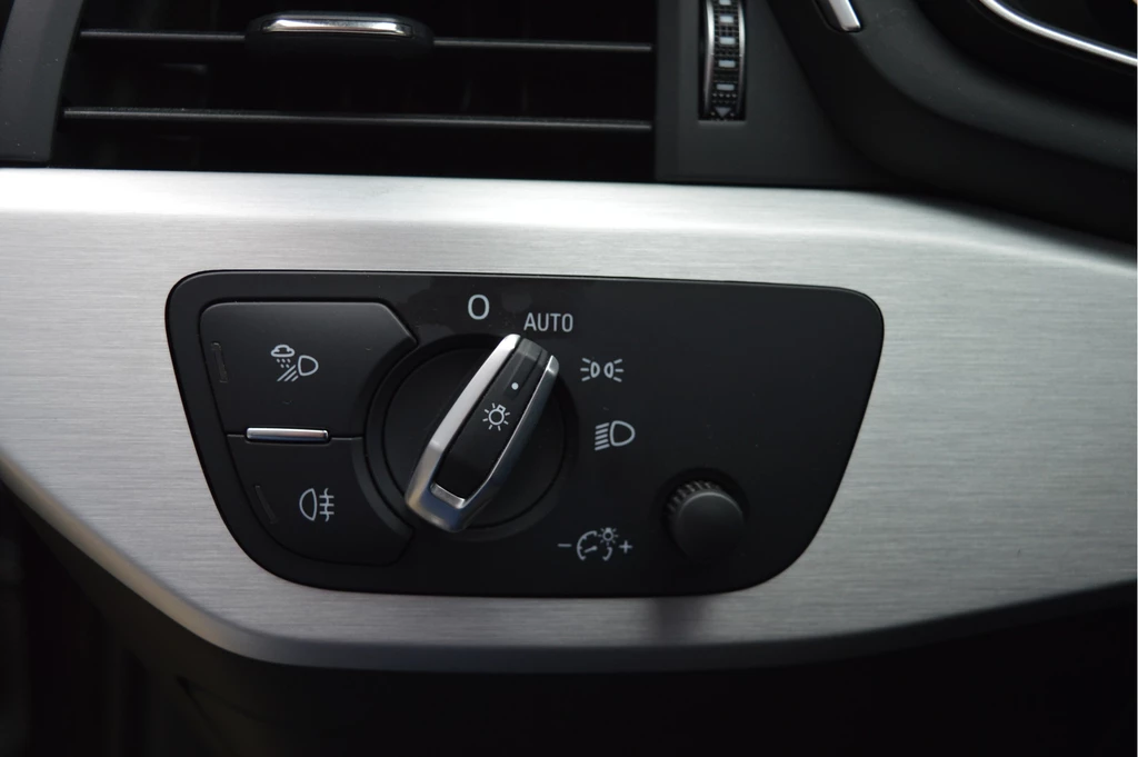 Audi A4 – foto 16