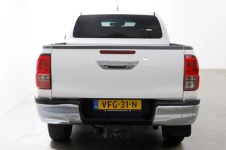 Toyota Hilux – thumbnail 5