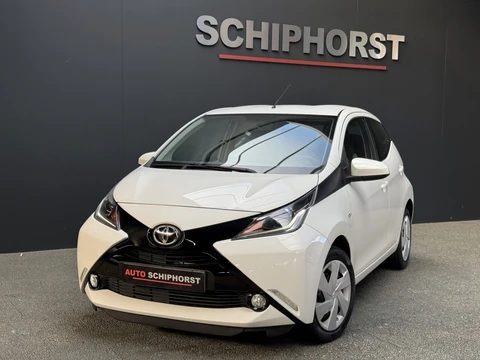 Toyota Aygo X-Nav camera airco nap 5drs apple carplay