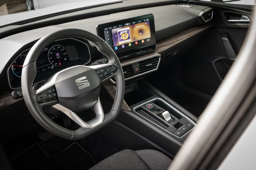 SEAT Leon – foto 34