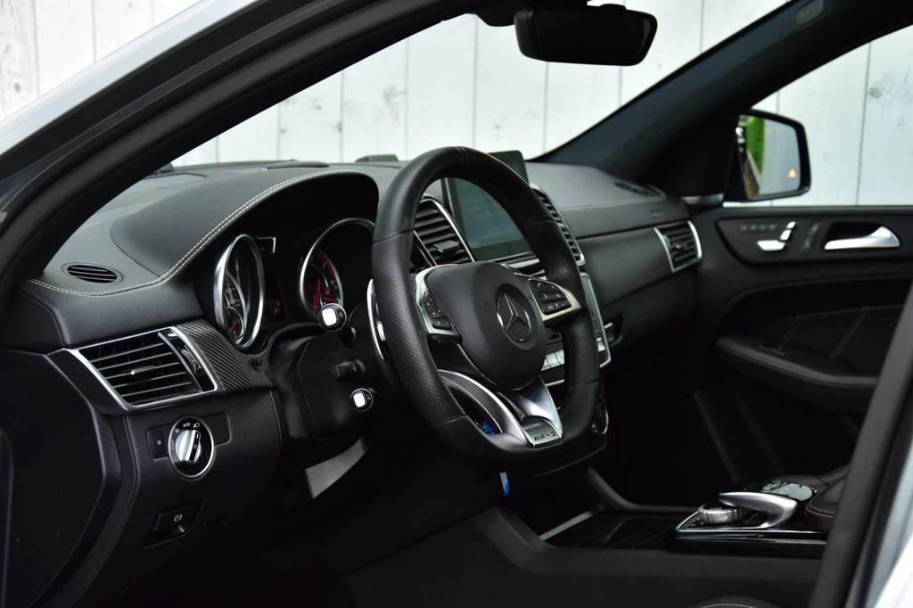 Mercedes-Benz GLE – foto 10