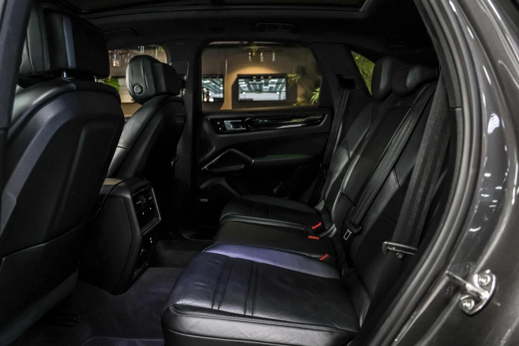 Porsche Cayenne – foto 13