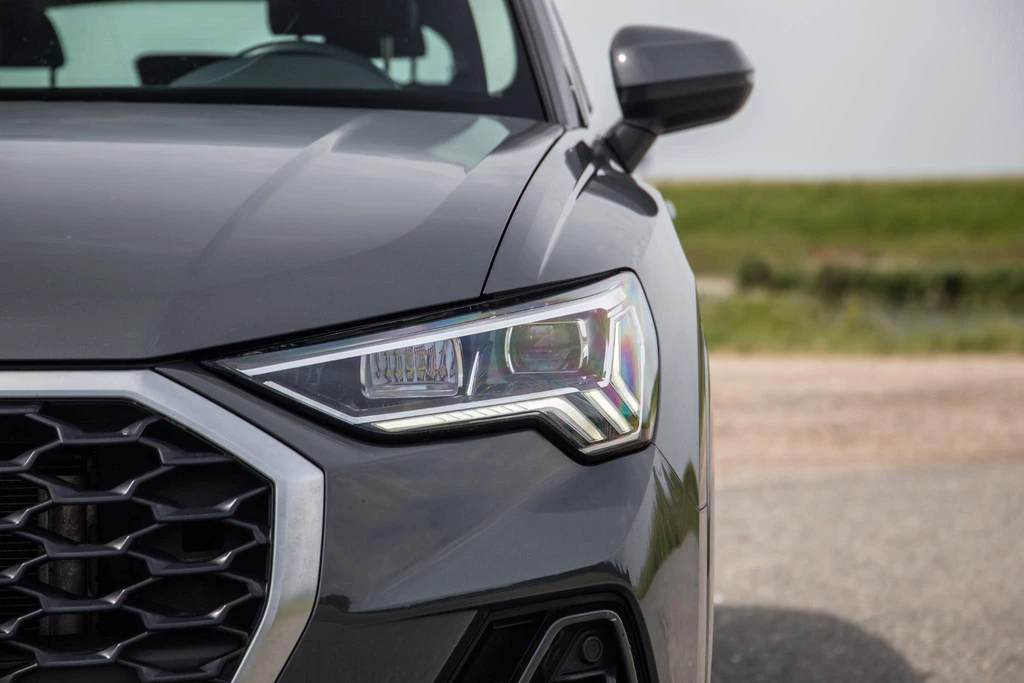Audi Q3 – foto 16