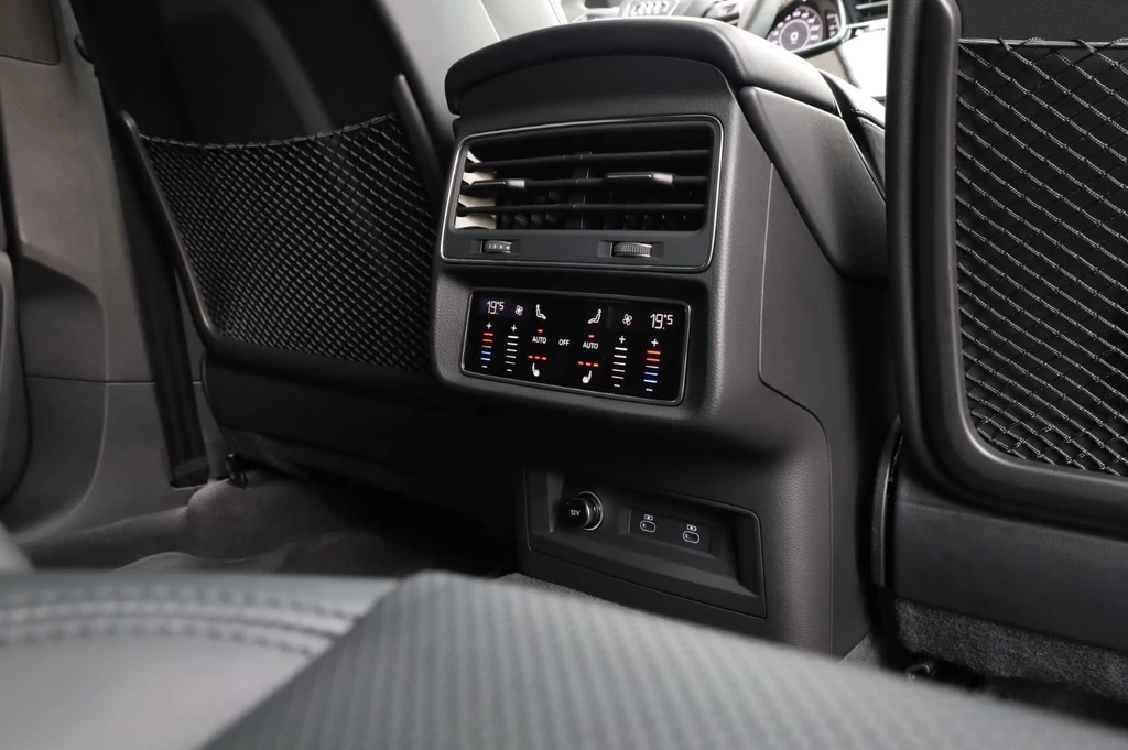 Audi RSQ8 – foto 22