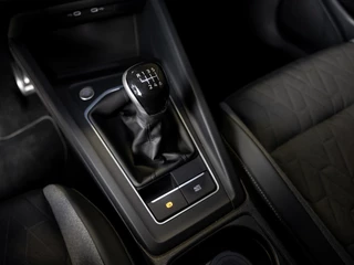 Volkswagen Golf – thumbnail 33
