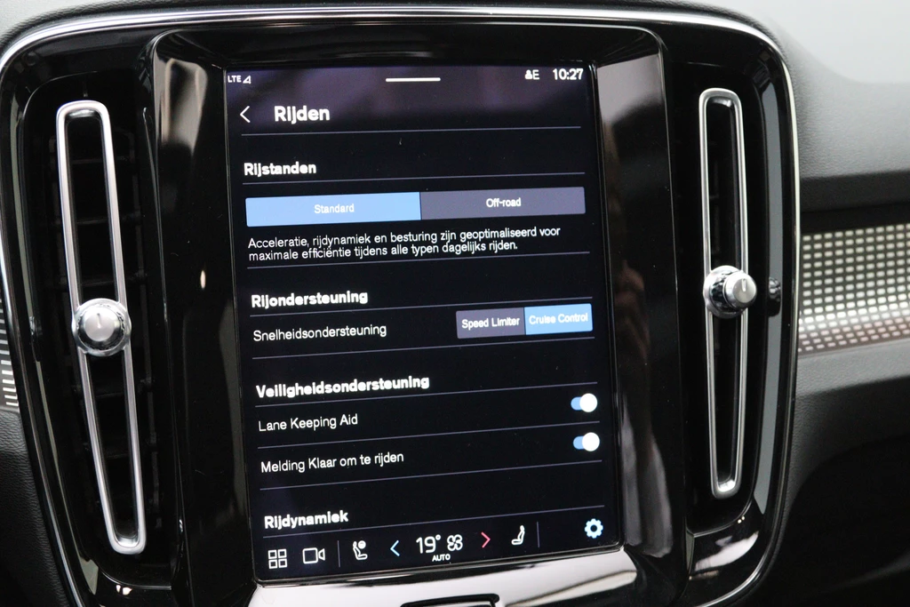 Volvo XC40 – foto 35