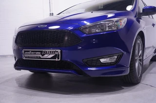 Ford Focus – thumbnail 2