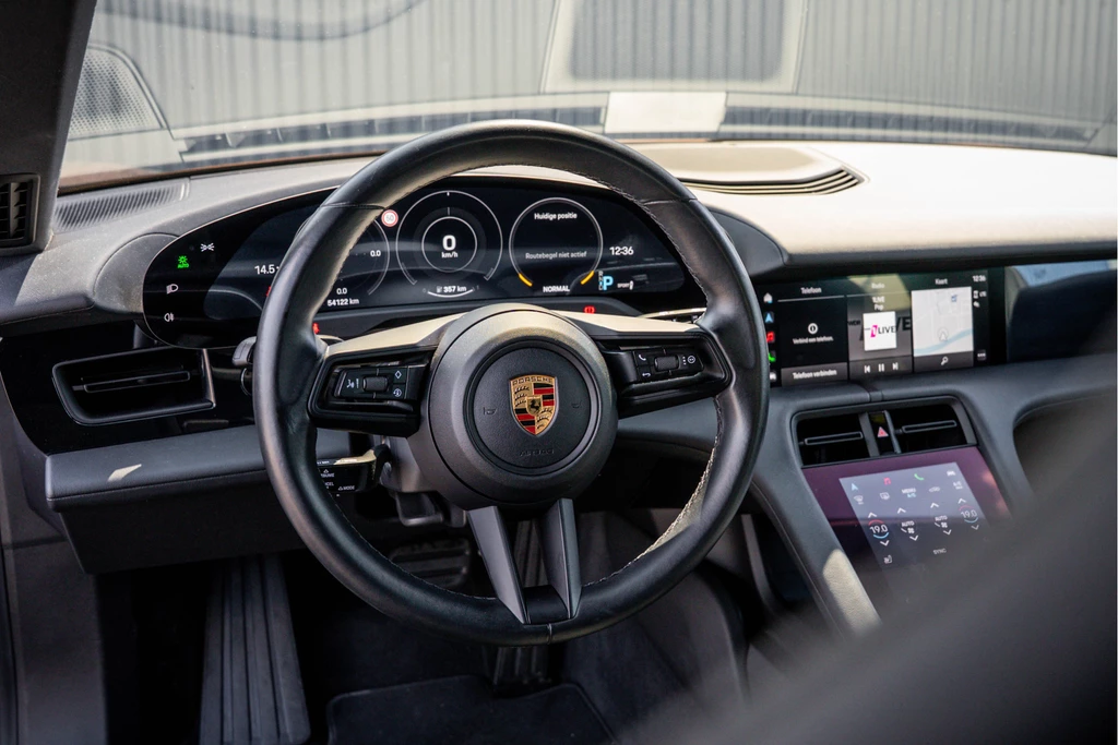 Porsche Taycan – foto 39
