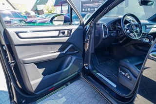 Porsche Cayenne – thumbnail 19