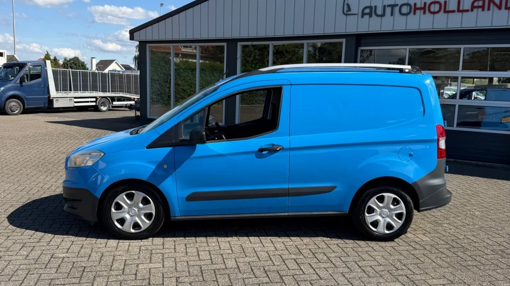 Ford Transit Courier – foto 2