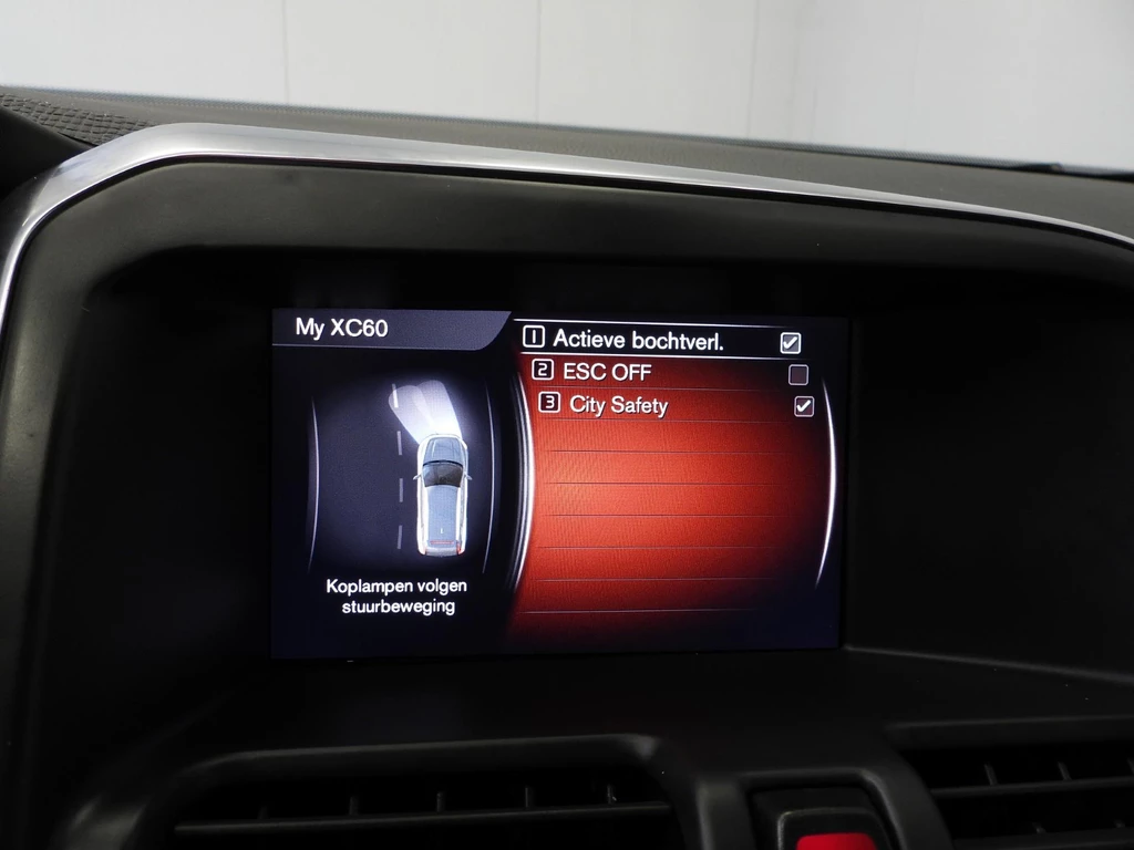 Volvo XC60 – foto 16