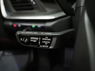Porsche 911 – thumbnail 35