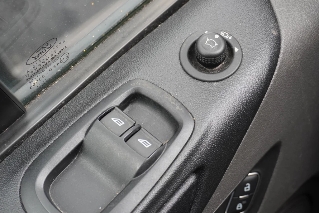 Ford Transit Custom – foto 18