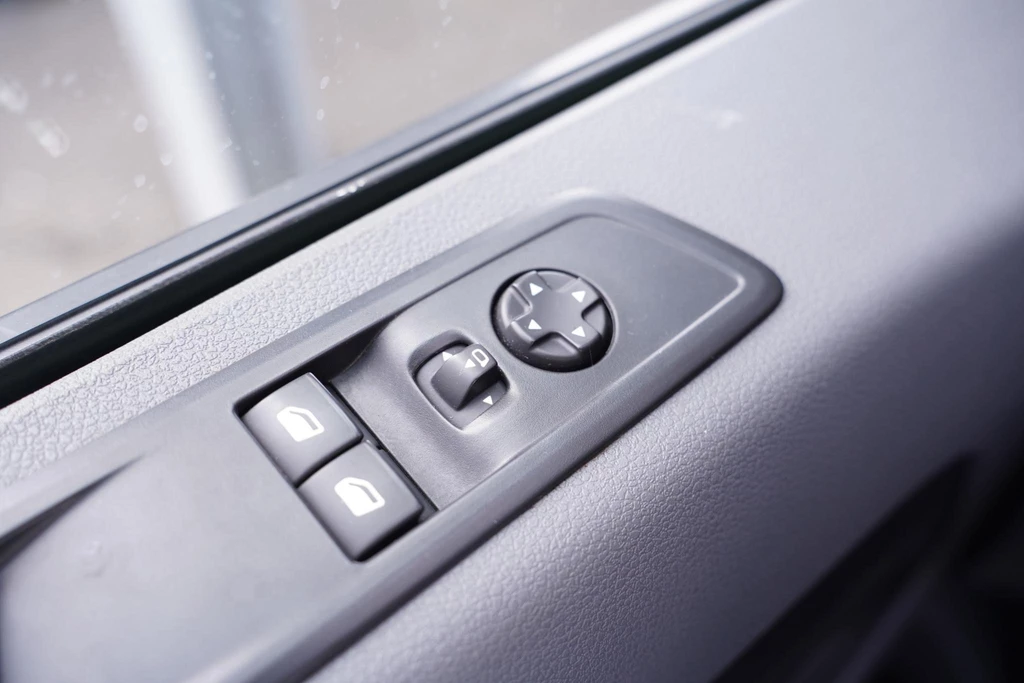 Opel Vivaro – foto 48