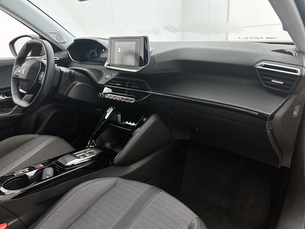 Peugeot e-2008 – foto 22