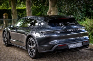 Porsche Taycan – thumbnail 6