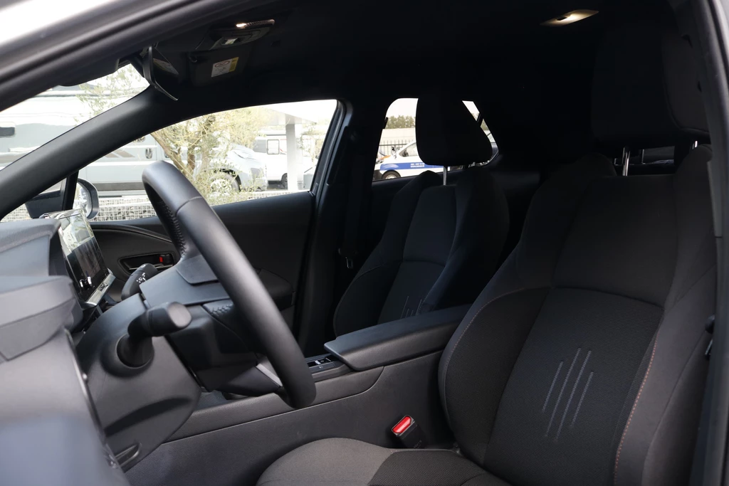 Toyota C-HR – foto 13