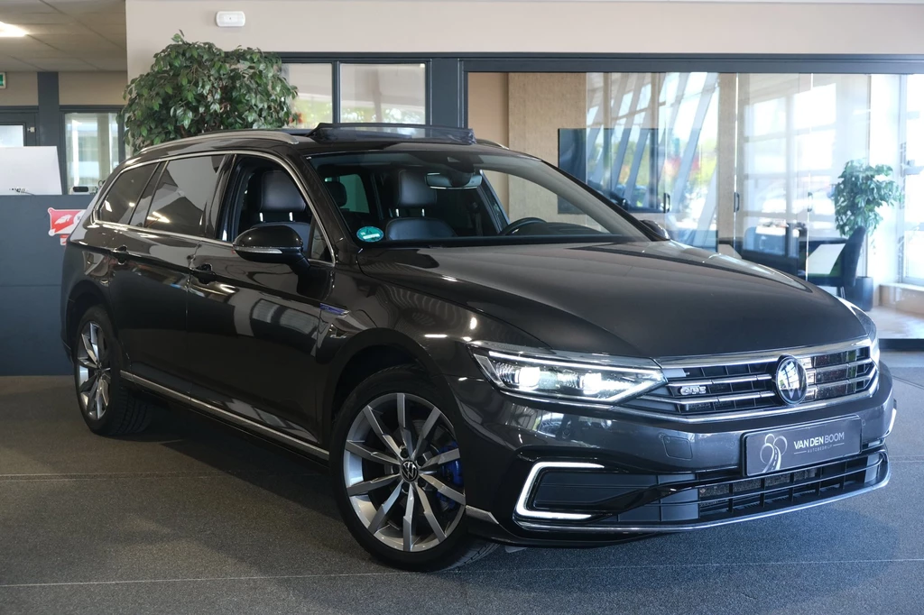 Volkswagen Passat – foto 8