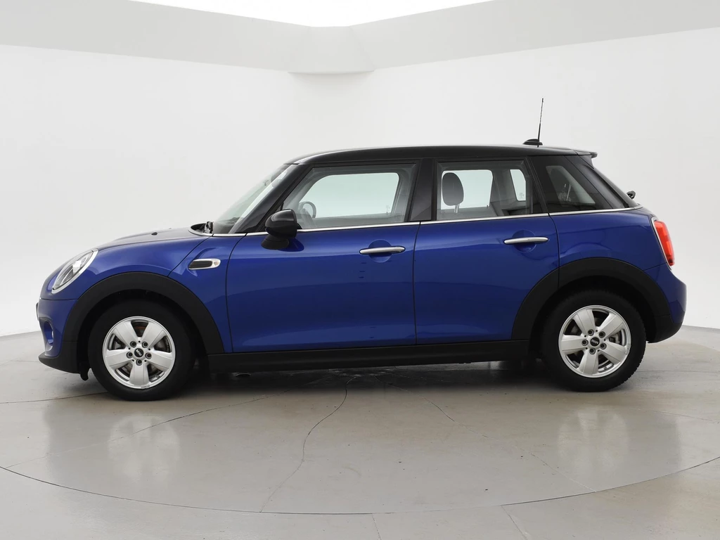 MINI 5-deurs – foto 2