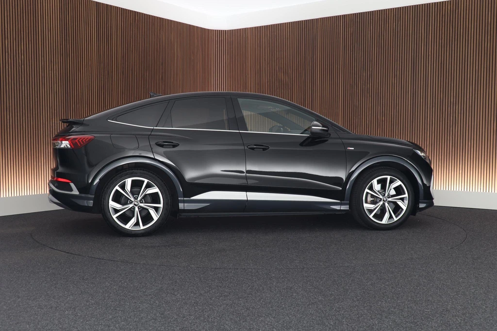 Audi Q4 Sportback e-tron – foto 5