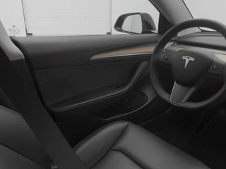 Tesla Model 3 – thumbnail 25