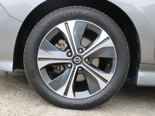 Nissan Leaf – thumbnail 22