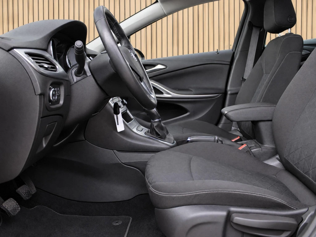 Opel Astra – foto 13