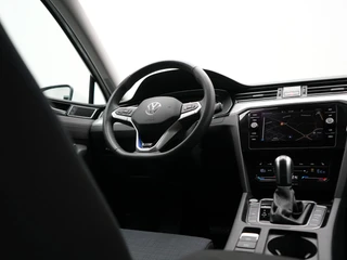 Volkswagen Passat – thumbnail 18