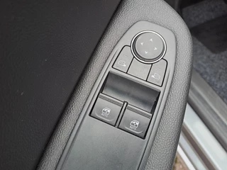Renault Clio – thumbnail 15