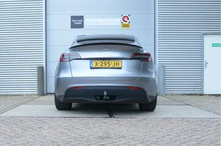 Tesla Model Y – thumbnail 2