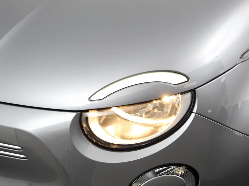 Fiat 500e – foto 23