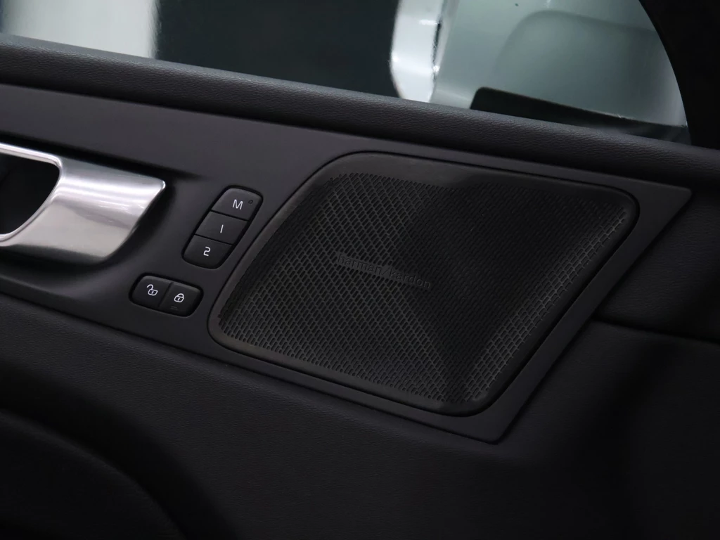 Volvo XC60 – foto 12