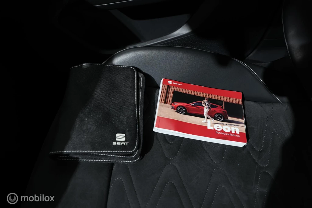 SEAT Leon – foto 32